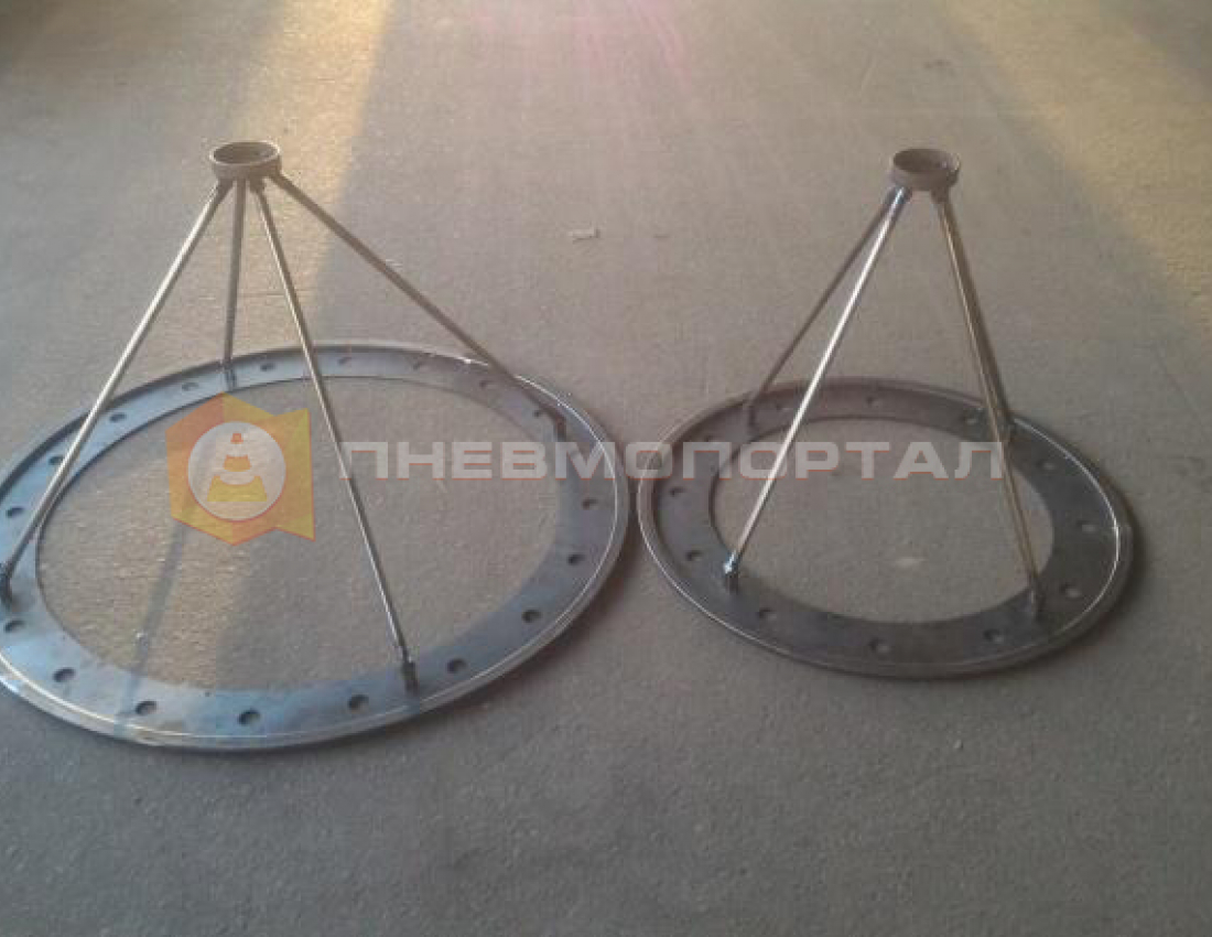 Поработали с коваными изделиями Поработали с коваными изделиями