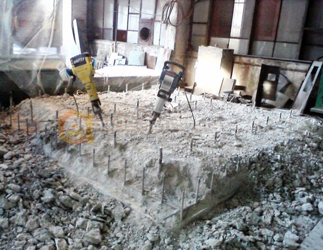 Как выполняется демонтаж бетонных плит? Как выполняется демонтаж бетонных плит?