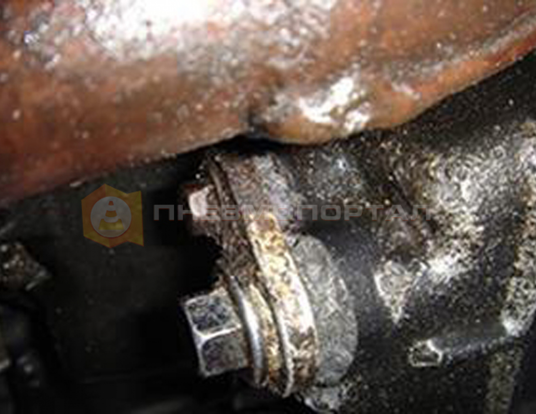 Очистка мотодеталей – какой способ выбрать? Очистка мотодеталей – какой способ выбрать?