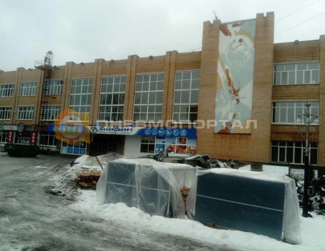 Выполнили демонтаж основания бассейна Выполнили демонтаж основания бассейна