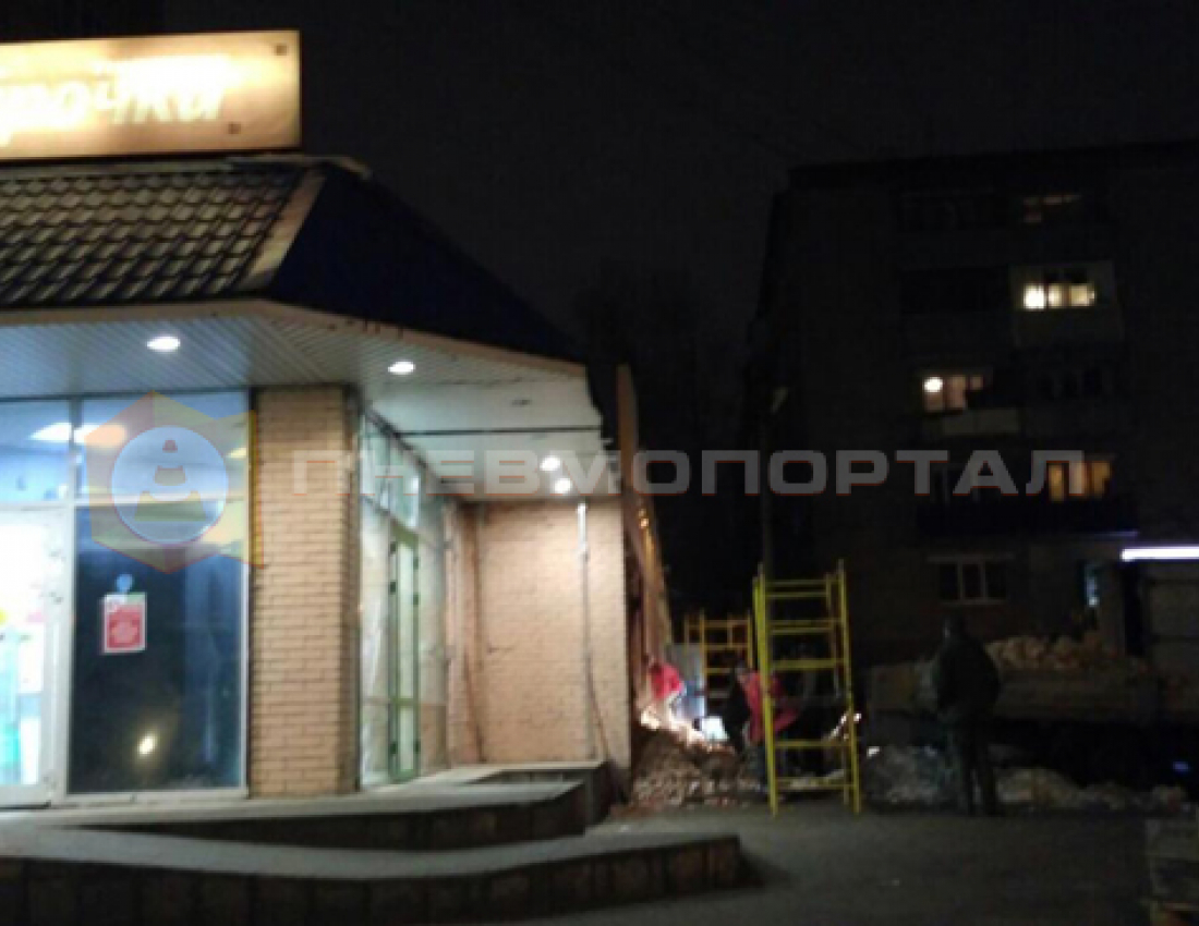 Аренда компрессора для обустройства оконного проема Аренда компрессора для обустройства оконного проема