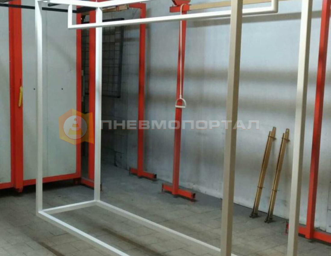 Покрасили вешалку для магазина Покрасили вешалку для магазина