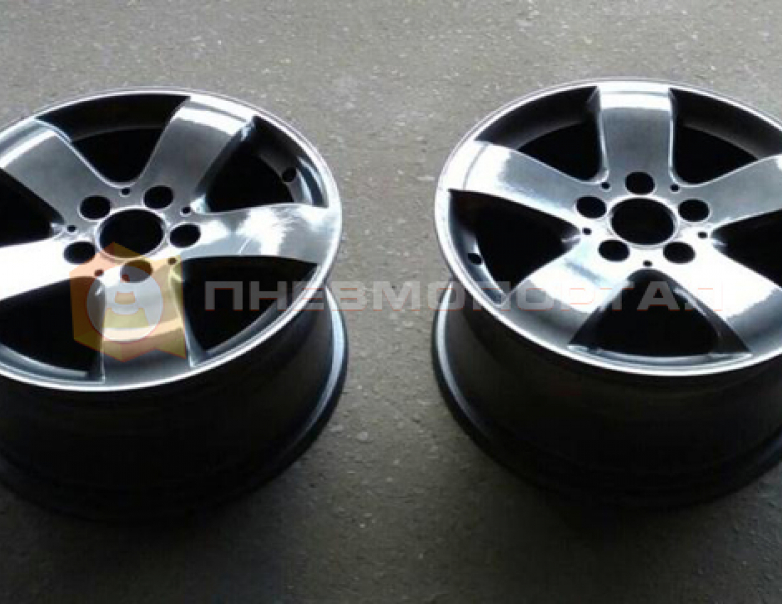 Подготовили автомобильные диски к весне Подготовили автомобильные диски к весне