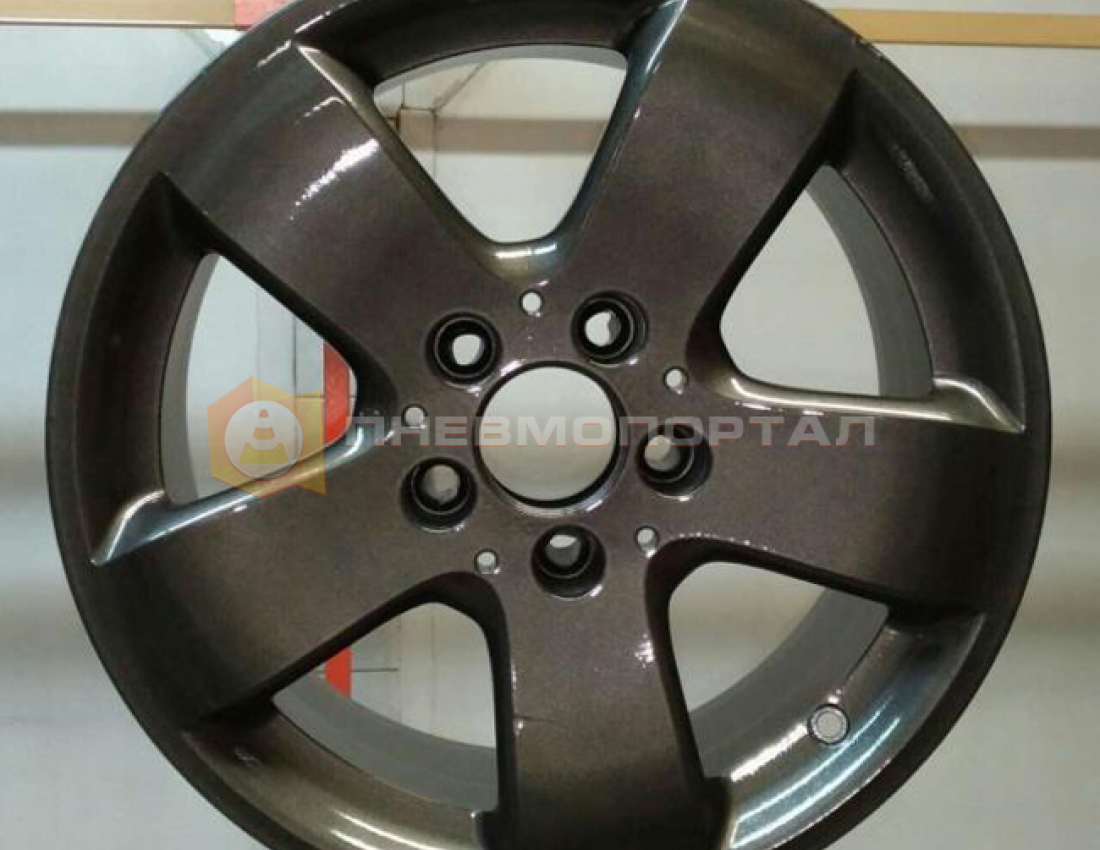 Подготовили автомобильные диски к весне Подготовили автомобильные диски к весне