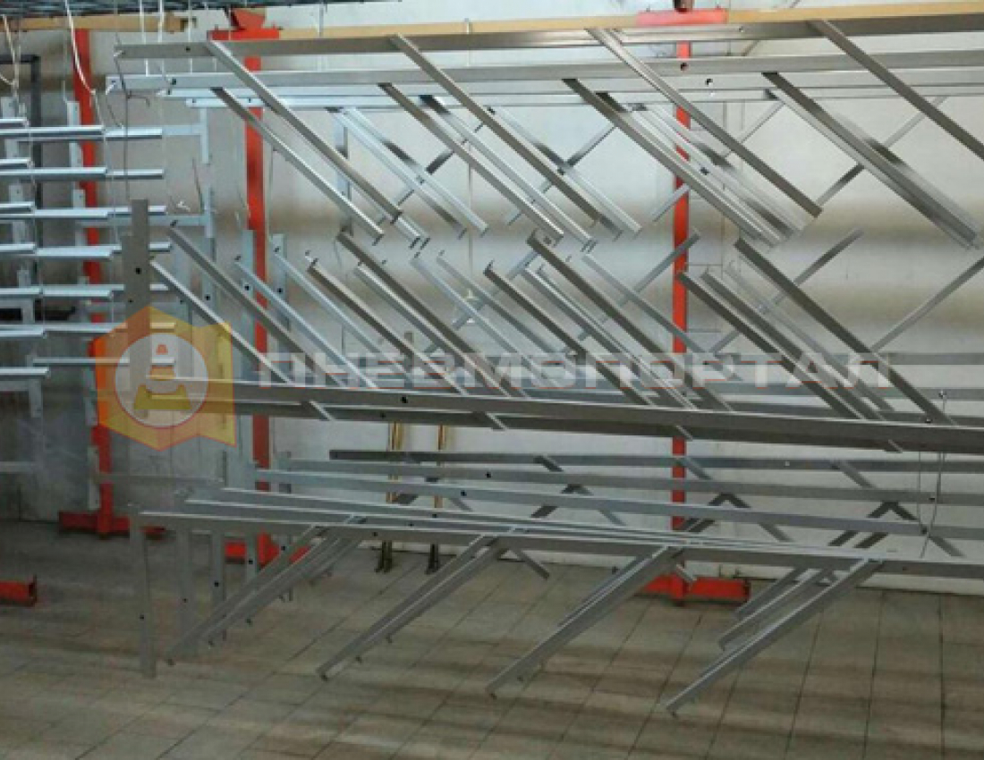 Произвели покраску стоек в серый глянец Произвели покраску стоек в серый глянец