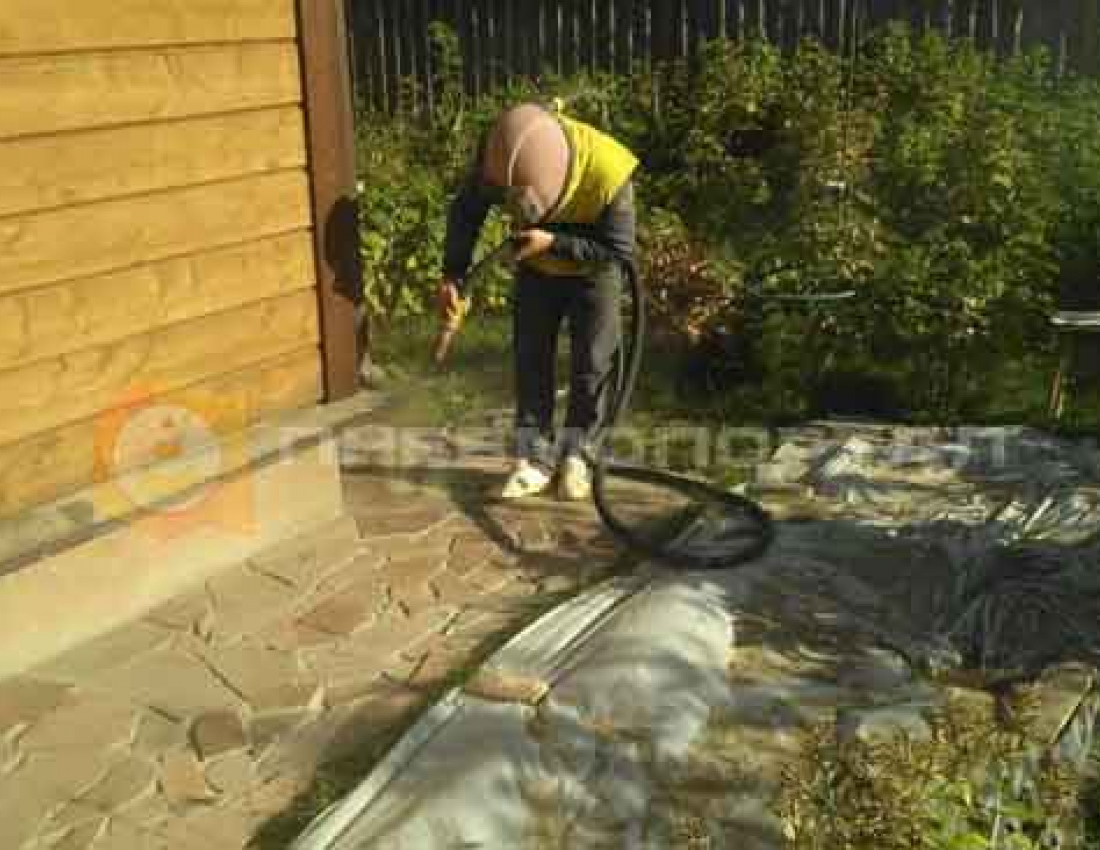 Произвели пескоструйную обработку дорожек из натурального камня Произвели пескоструйную обработку дорожек из натурального камня