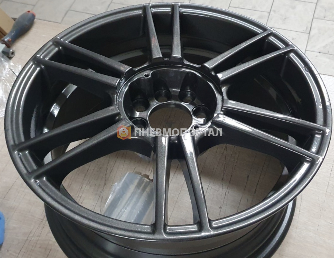 Покраска дисков R17 от автомобиля Subaru Покраска дисков R17 от автомобиля Subaru