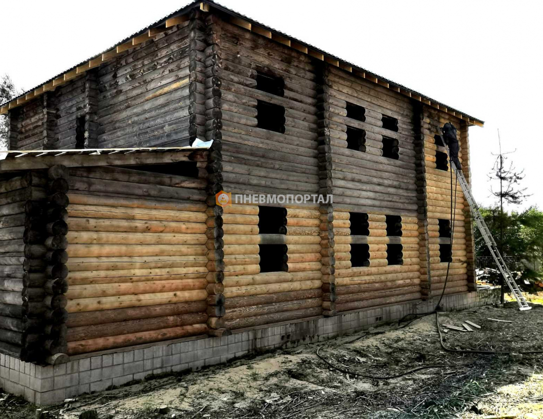 Пескоструйная обработка потемневшего деревянного сруба Истринский район, КП Старый Свет Пескоструйная обработка потемневшего деревянного сруба Истринский район, КП Старый Свет