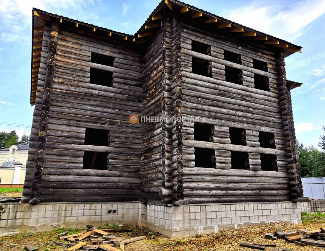 Пескоструйная обработка потемневшего деревянного сруба Истринский район, КП Старый Свет Пескоструйная обработка потемневшего деревянного сруба Истринский район, КП Старый Свет