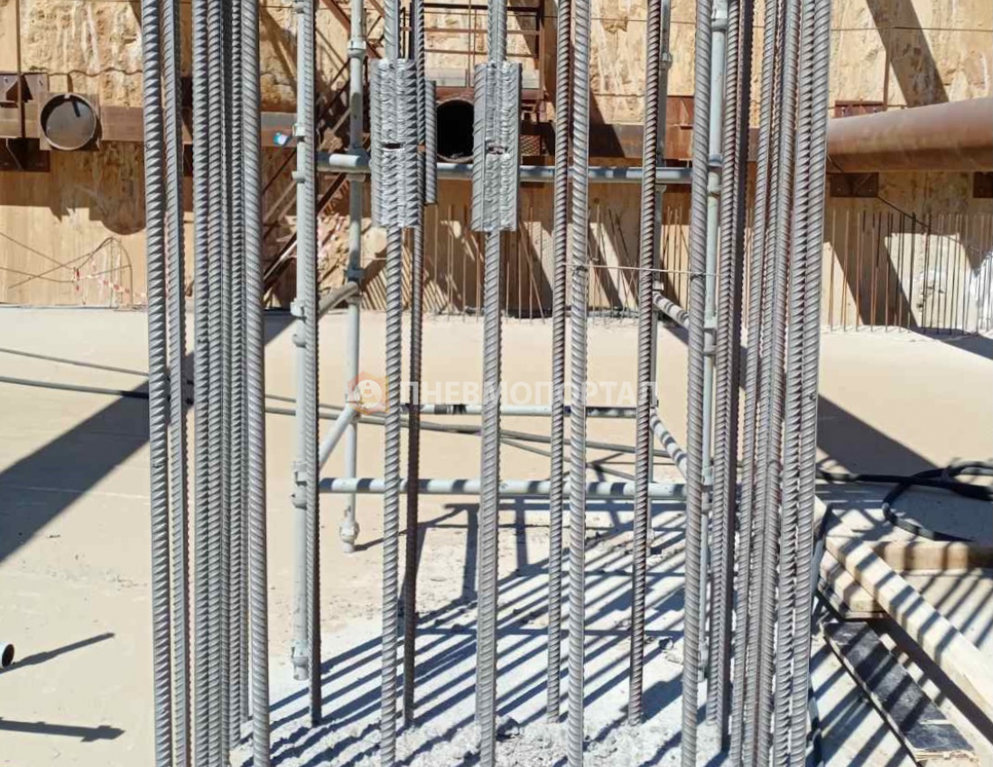 Зачистка арматуры перед бетонированием с выездом на станцию метро Коммунарка Зачистка арматуры перед бетонированием с выездом на станцию метро Коммунарка