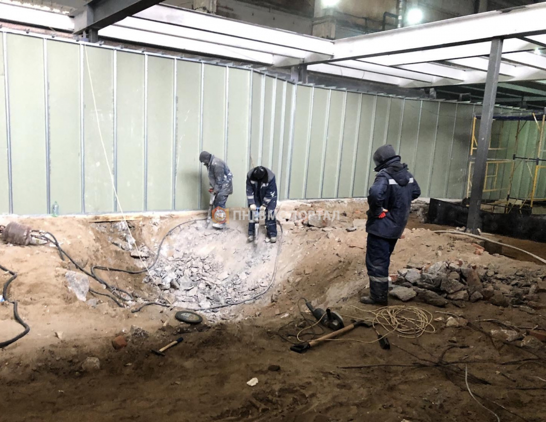 Аренда компрессора Airman PDS175 с двумя бетоноломами Аренда компрессора Airman PDS175 с двумя бетоноломами