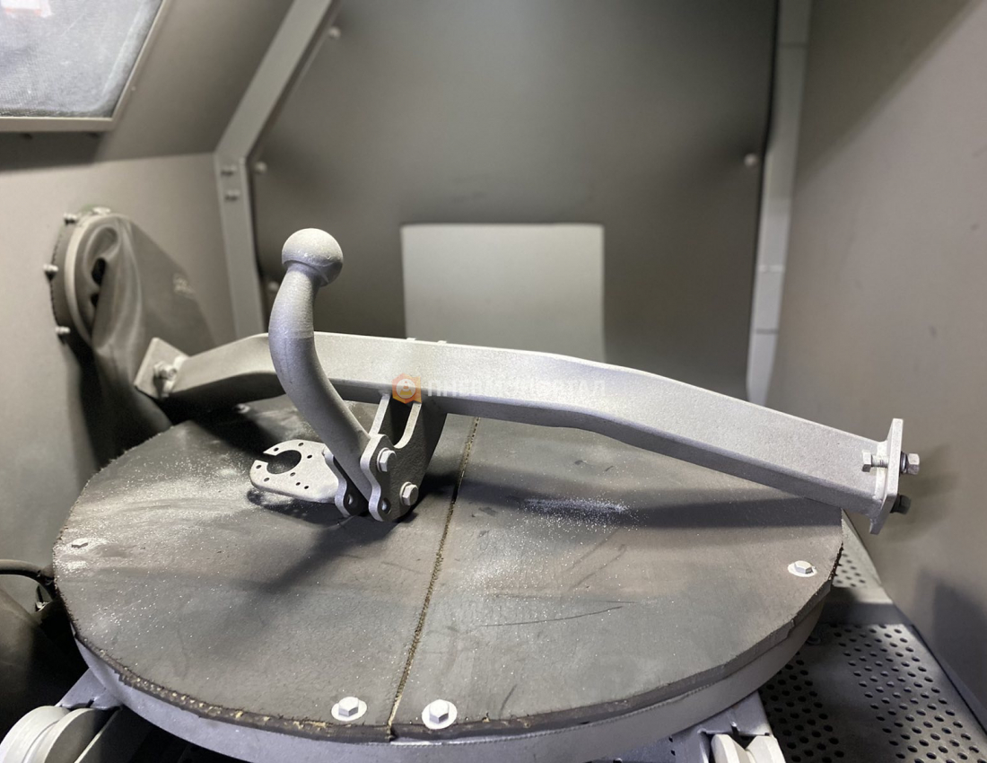 Пескоструйная обработка фаркопа для Хендай Старекс Пескоструйная обработка фаркопа для Хендай Старекс