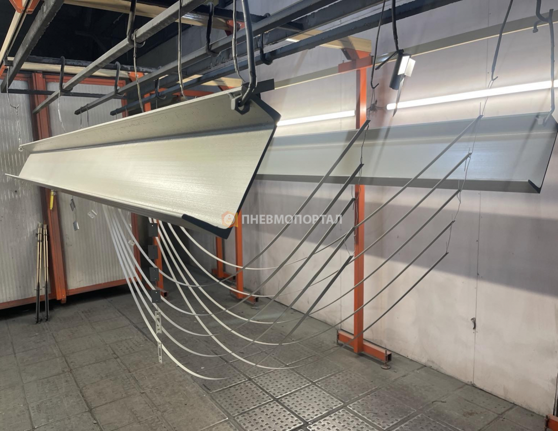 Порошковая покраска П образного швеллера Порошковая покраска П образного швеллера