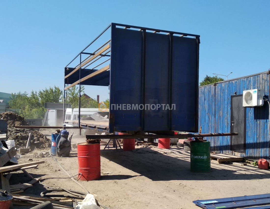 Пескоструйная обработка каркаса фургона грузового автомобиля с выездом в г. Домодедово Пескоструйная обработка каркаса фургона грузового автомобиля с выездом в г. Домодедово