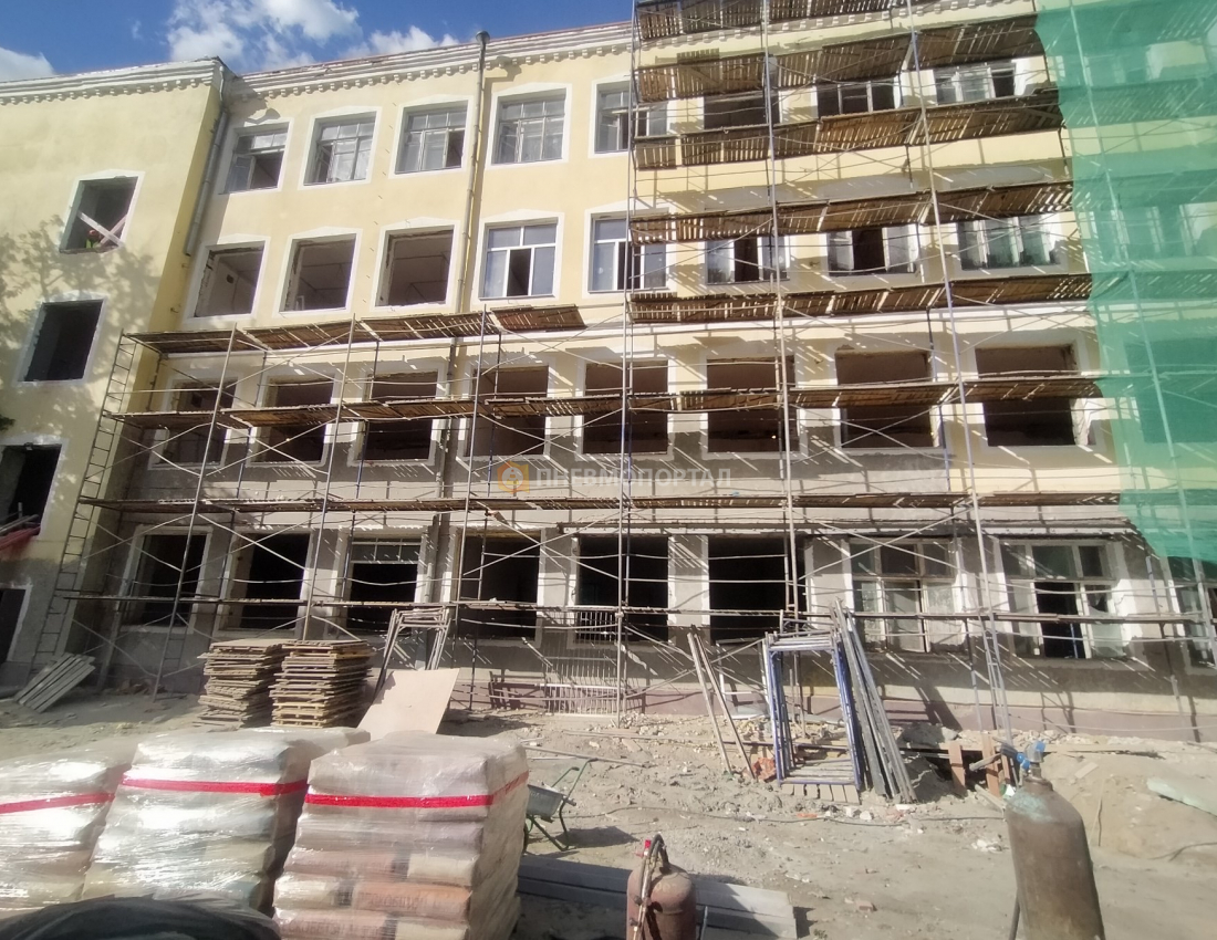 Пескоструйная обработка фасада здания в Люберцах Пескоструйная обработка фасада здания в Люберцах