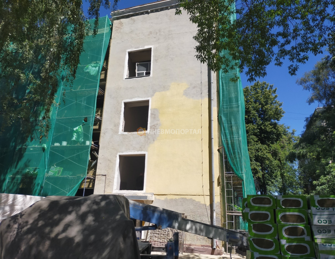 Пескоструйная обработка фасада здания в Люберцах Пескоструйная обработка фасада здания в Люберцах