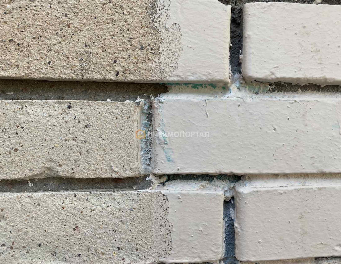 Пескоструйная обработка фасада здания от краски в г. Москва Пескоструйная обработка фасада здания от краски в г. Москва