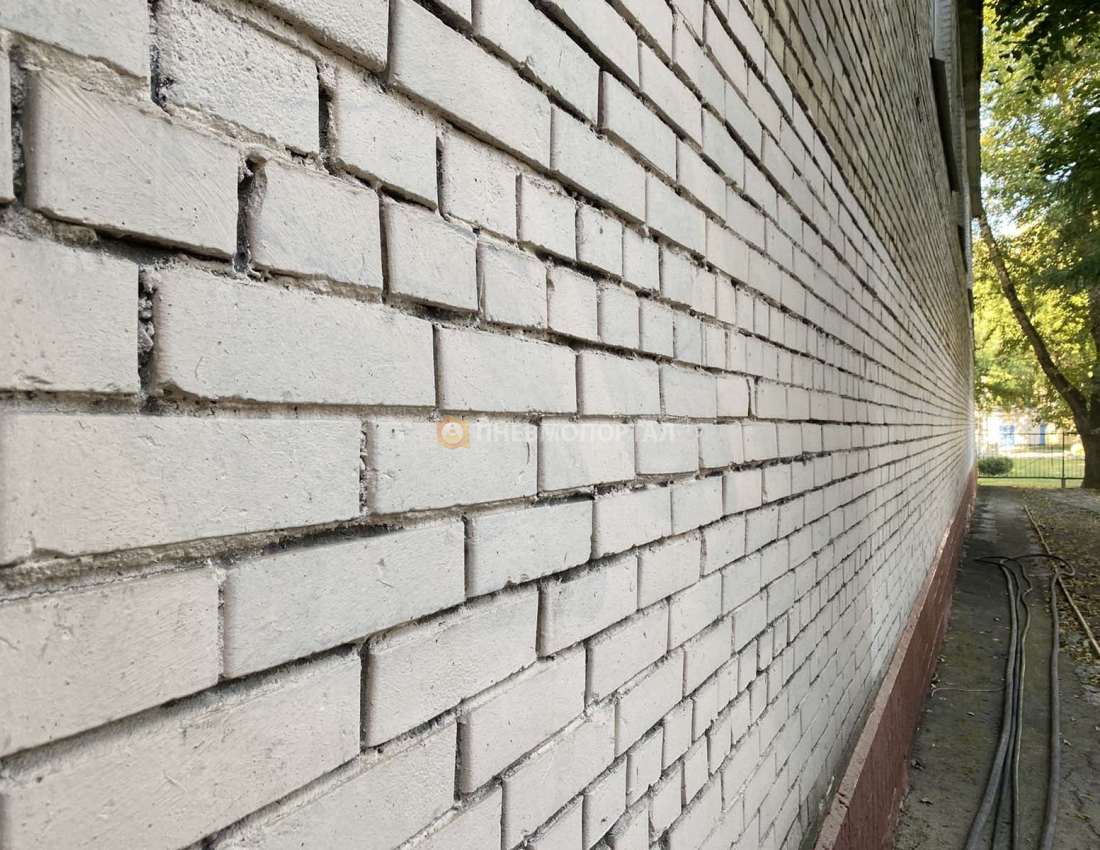 Пескоструйная обработка фасада здания от краски в г. Москва Пескоструйная обработка фасада здания от краски в г. Москва