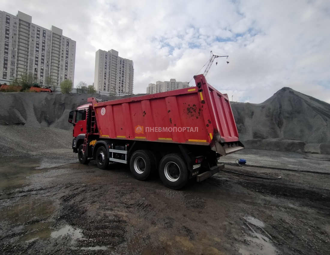 Пескоструйная обработка кузова самосвала MAN с выездом в Котельники Пескоструйная обработка кузова самосвала MAN с выездом в Котельники