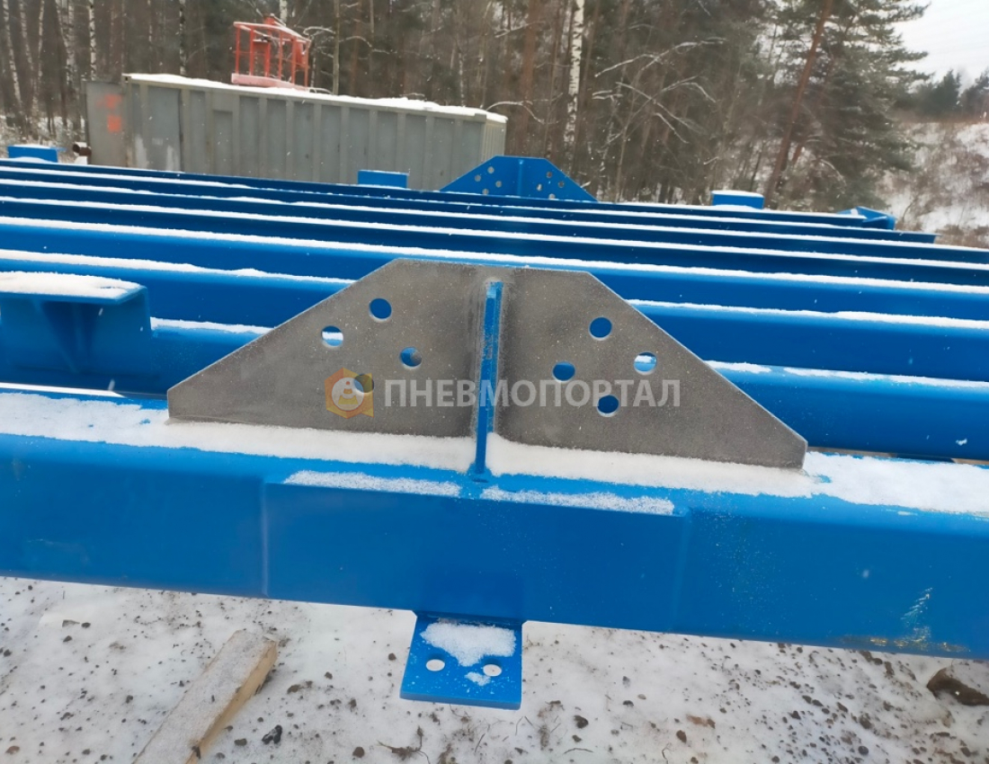 Пескоструйная обработка соединений металлокаркаса Пескоструйная обработка соединений металлокаркаса