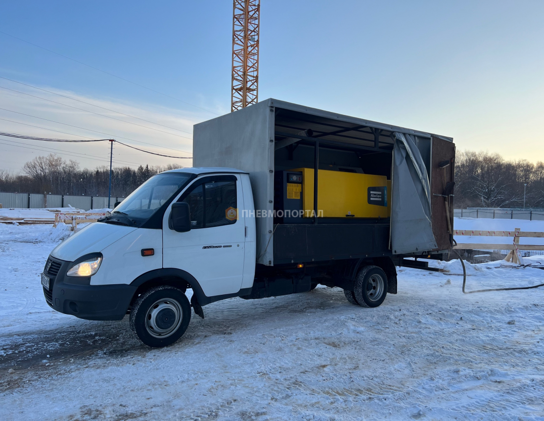 Аренда дизельного компрессора с регулируемым давлением от 4 до 15 атмосфер для обдувки снега Аренда дизельного компрессора с регулируемым давлением от 4 до 15 атмосфер для обдувки снега