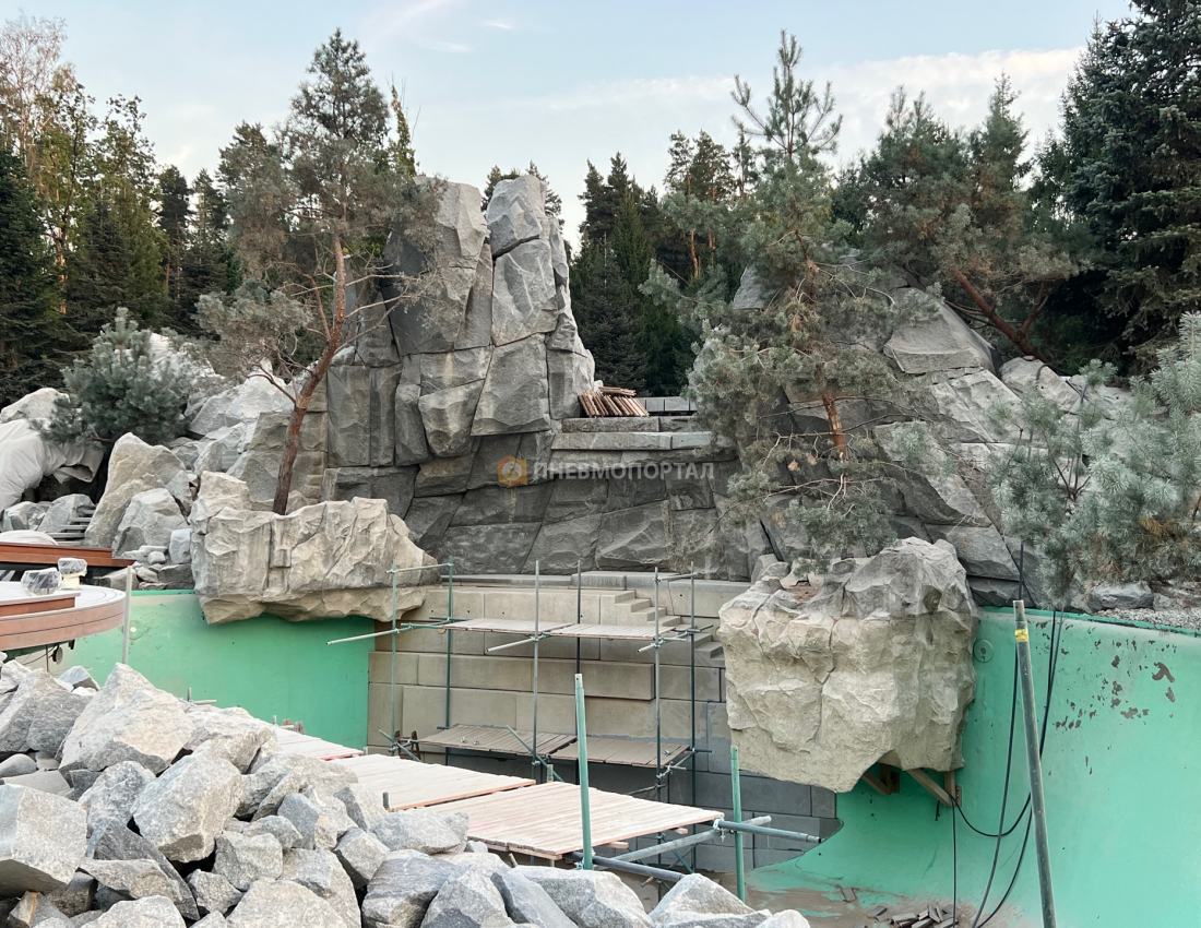 Пескоструйная обработка камня от известкового налета Пескоструйная обработка камня от известкового налета