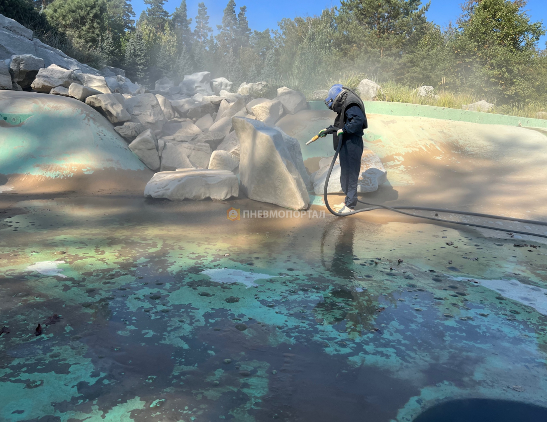 Пескоструйная обработка камня от известкового налета Пескоструйная обработка камня от известкового налета