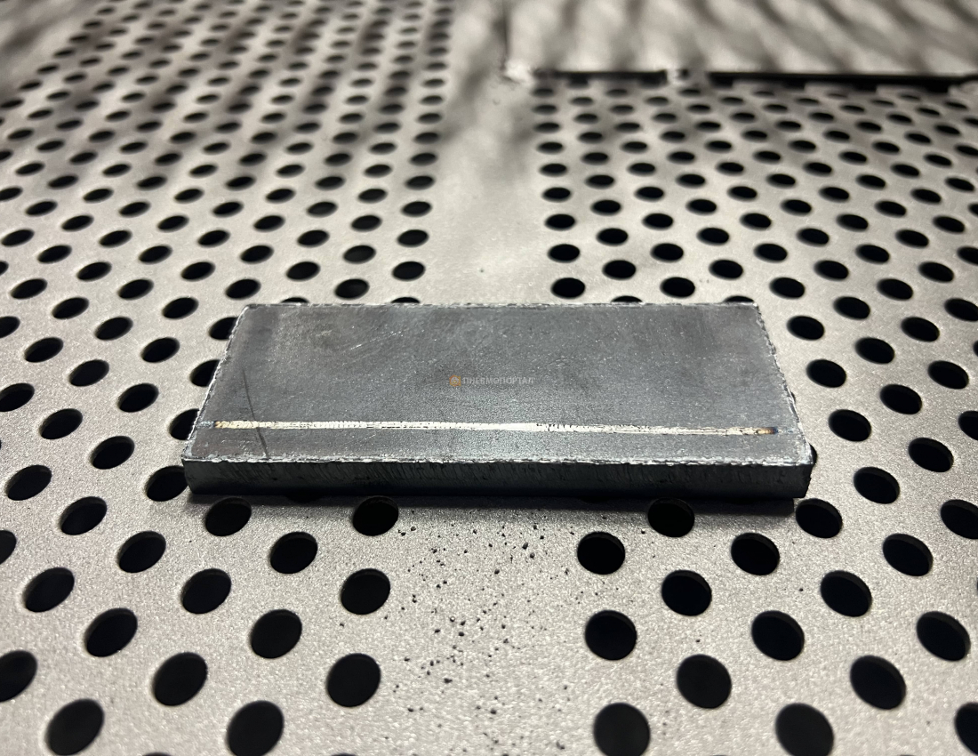 Дробеструйная обработка пластин окатанной дробью Дробеструйная обработка пластин окатанной дробью