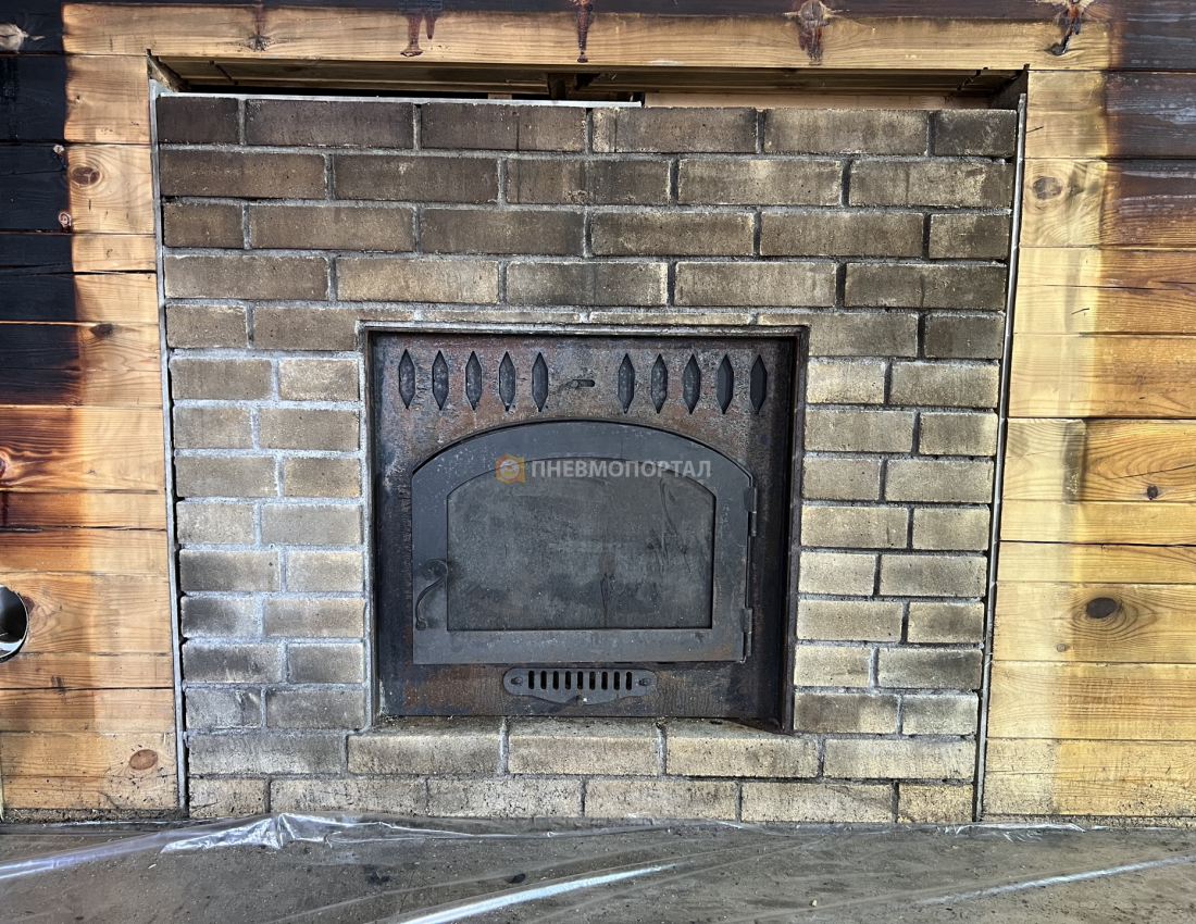 Пескоструйная обработка сруба после пожара Пескоструйная обработка сруба после пожара