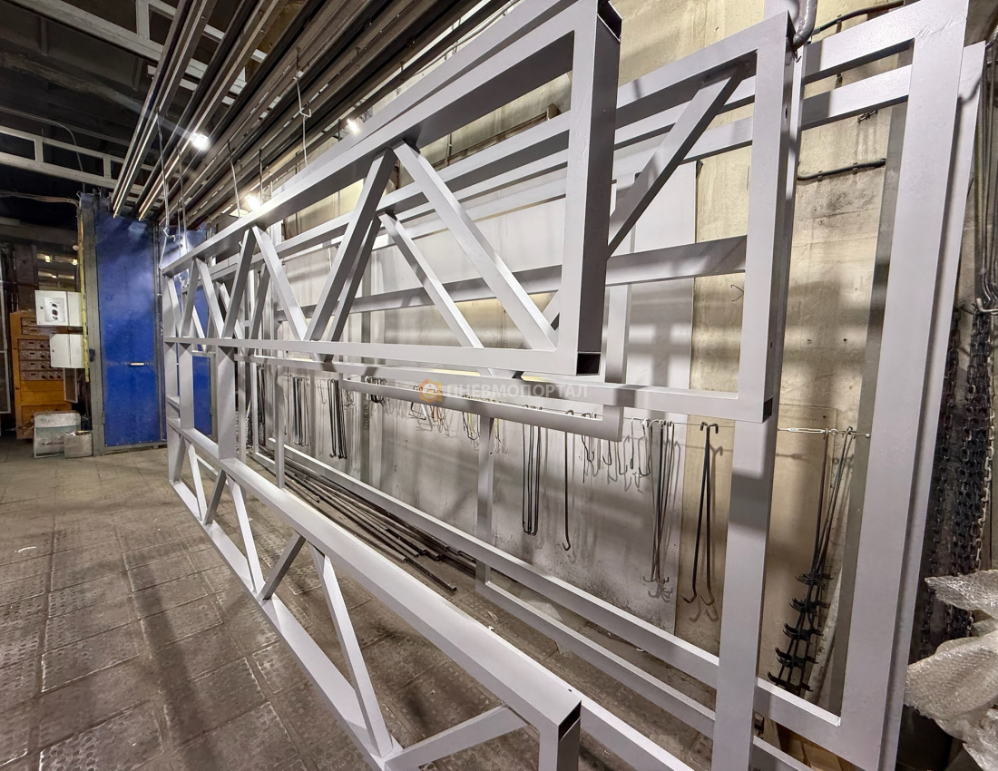 Порошковая покраска декоративных конструкций Ral 9006 Порошковая покраска декоративных конструкций Ral 9006