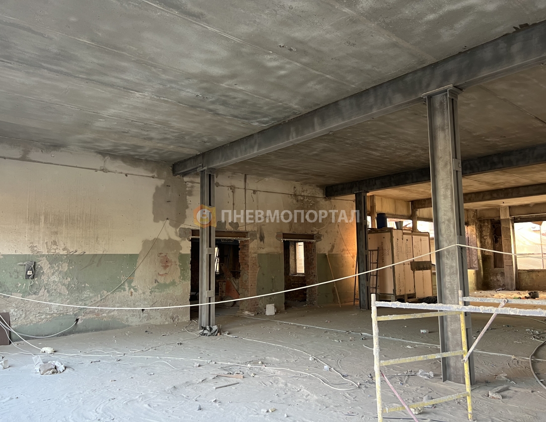 Пескоструйная обработка опорных металлических тавр Пескоструйная обработка опорных металлических тавр