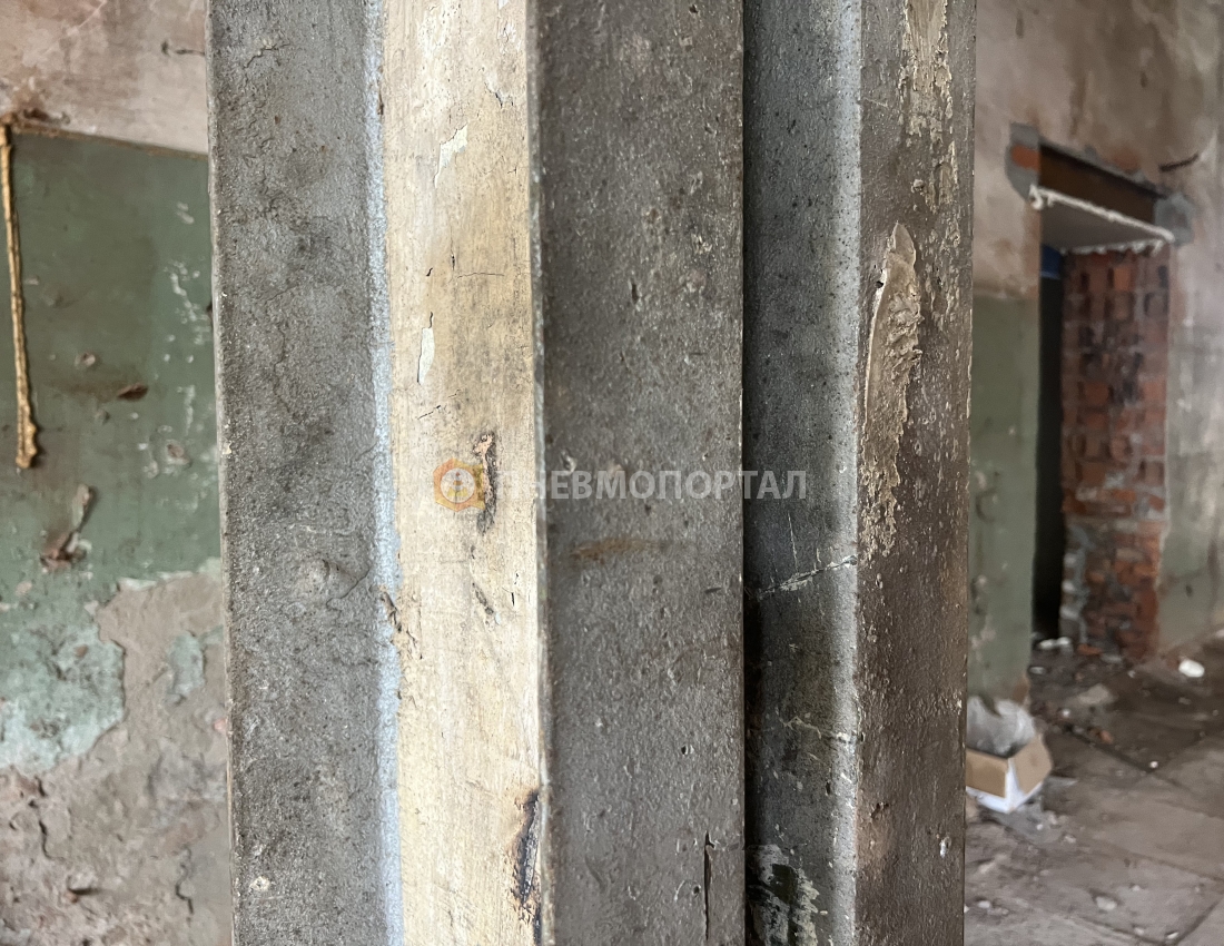 Пескоструйная обработка опорных металлических тавр Пескоструйная обработка опорных металлических тавр