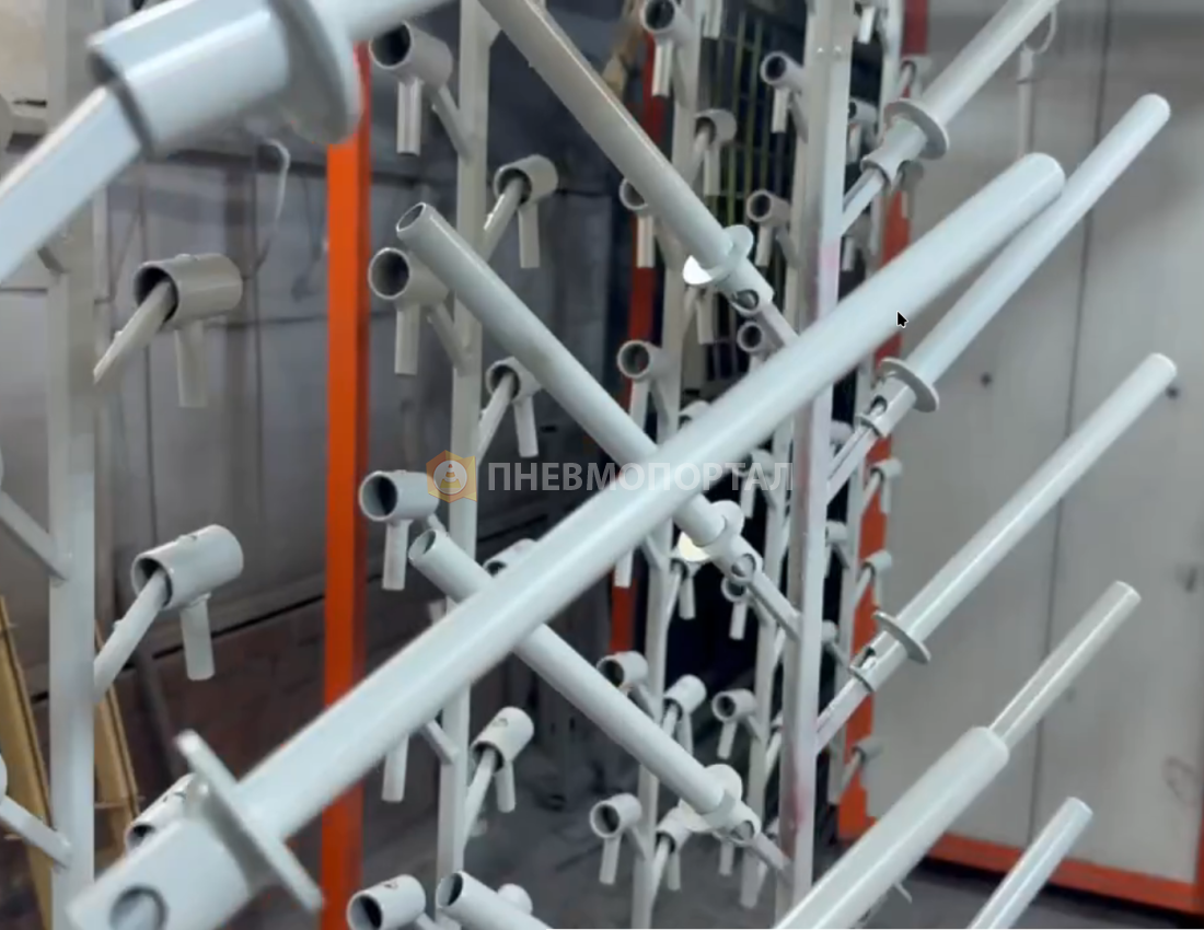 Порошковая покраска штоков и соединительных кронштейнов в RAL 7038 агатовый серый Порошковая покраска штоков и соединительных кронштейнов в RAL 7038 агатовый серый