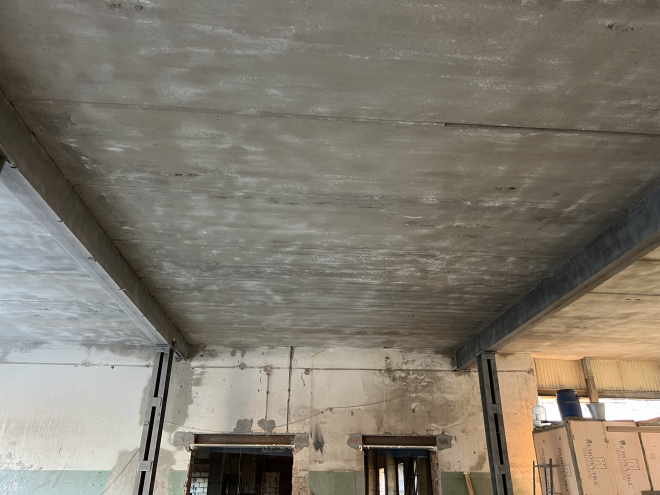 Пескоструйная обработка опорных металлических тавр Пескоструйная обработка опорных металлических тавр