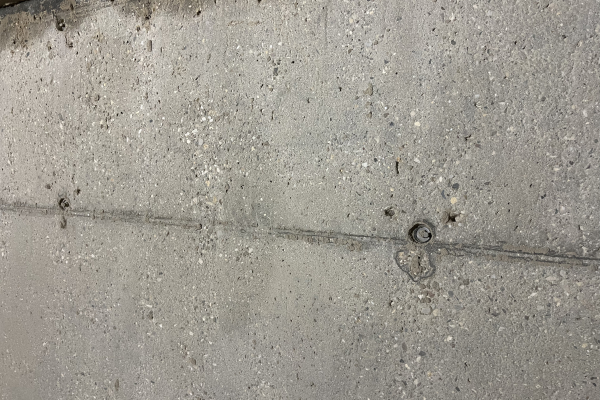 Пескоструйная обработка стен от эпоксидной смолы Пескоструйная обработка стен от эпоксидной смолы