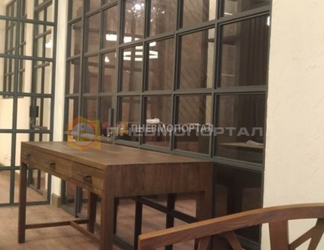 Порошковая покраска межкомнатных перегородок из металла