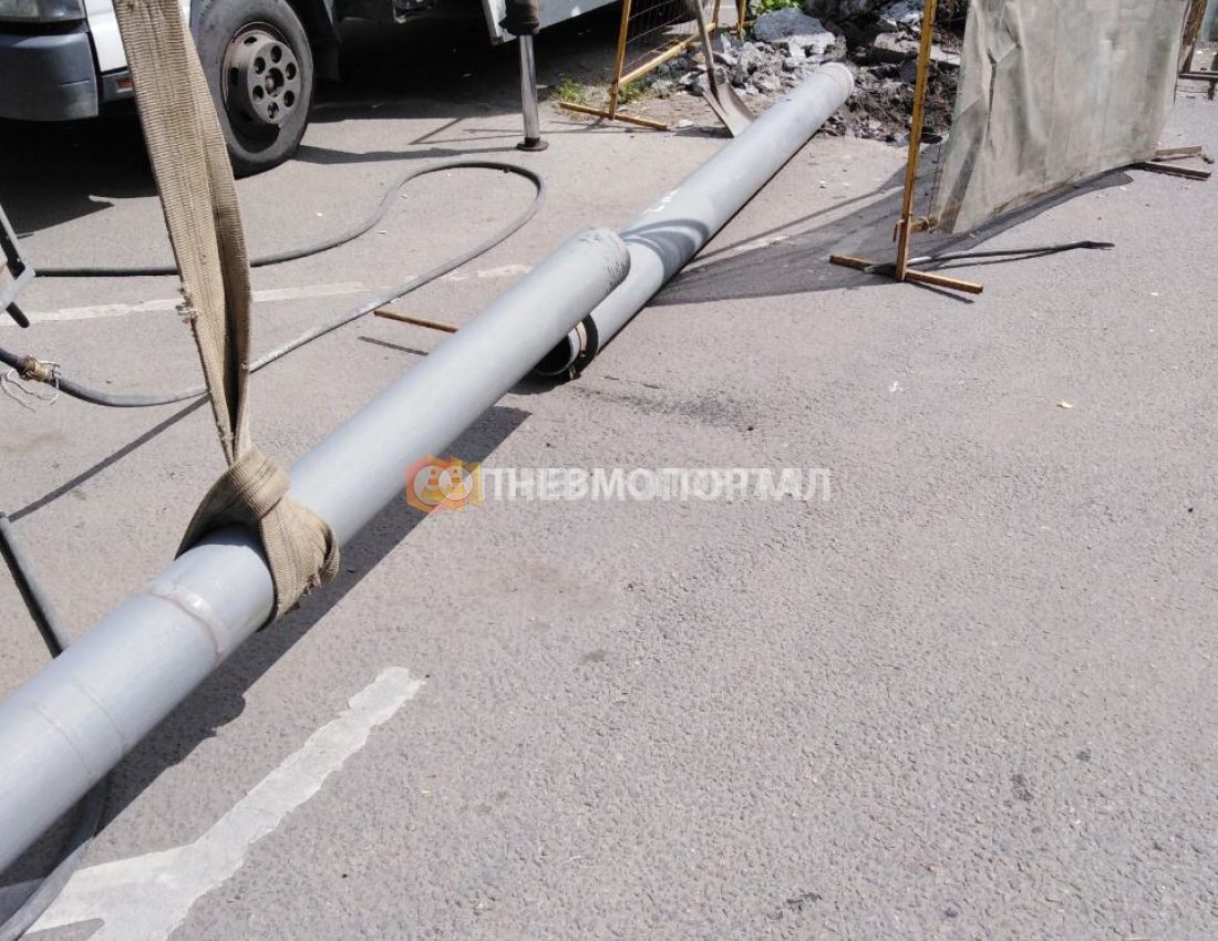 Демонтаж металлической опоры освещения в г. Москва, ул. Севанская