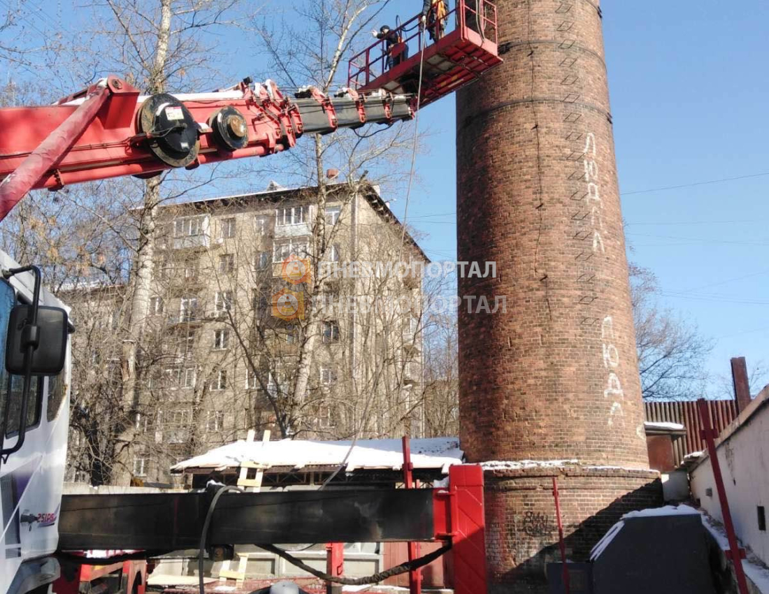 Демонтаж кирпичной трубы в г. Москва, ул. Проспект Мира