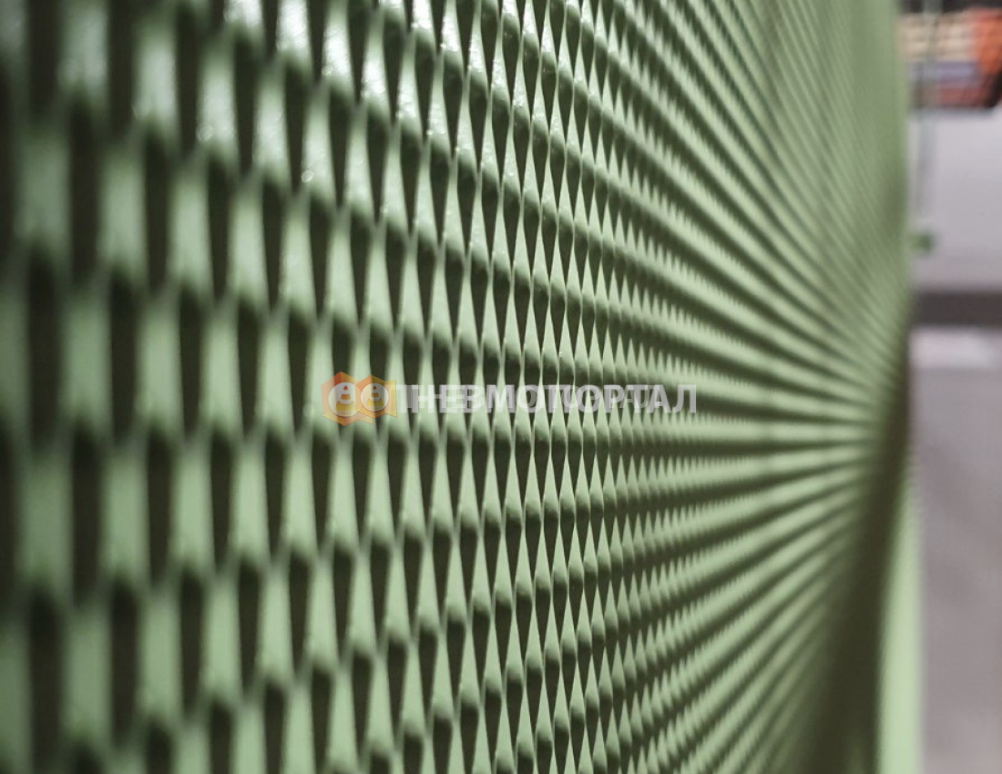 Порошковая покраска декоративных панелей для оформления офиса