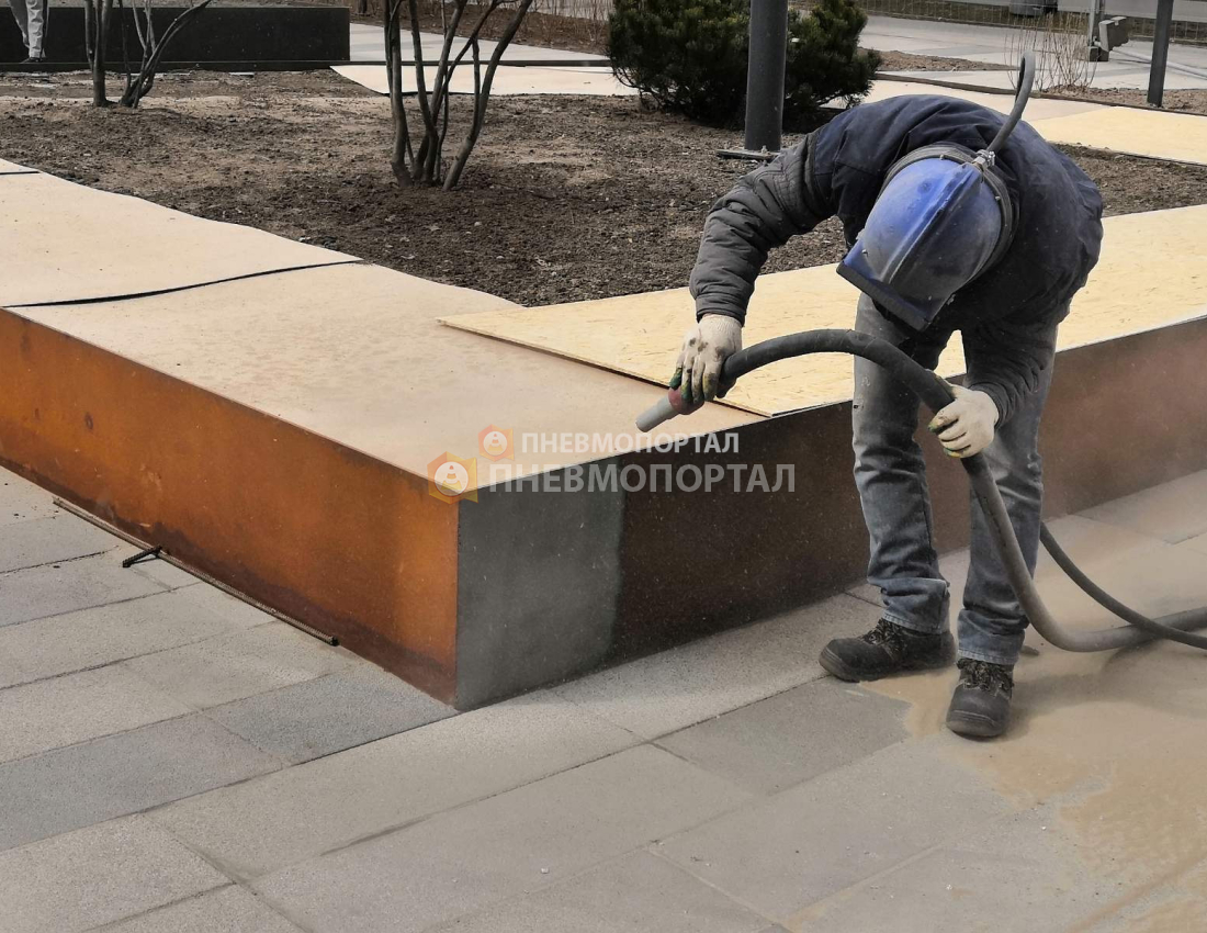 Пескоструйная обработка металлических клумб в Москве, Новочеремушкинская, д. 17