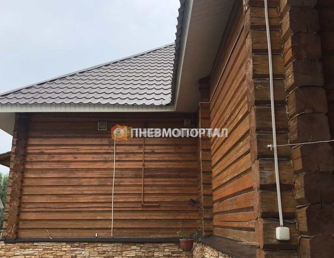 Снятие старого покрытия с бруса с помощью пескоструйного аппарата в Ногинском районе, д. Обухово